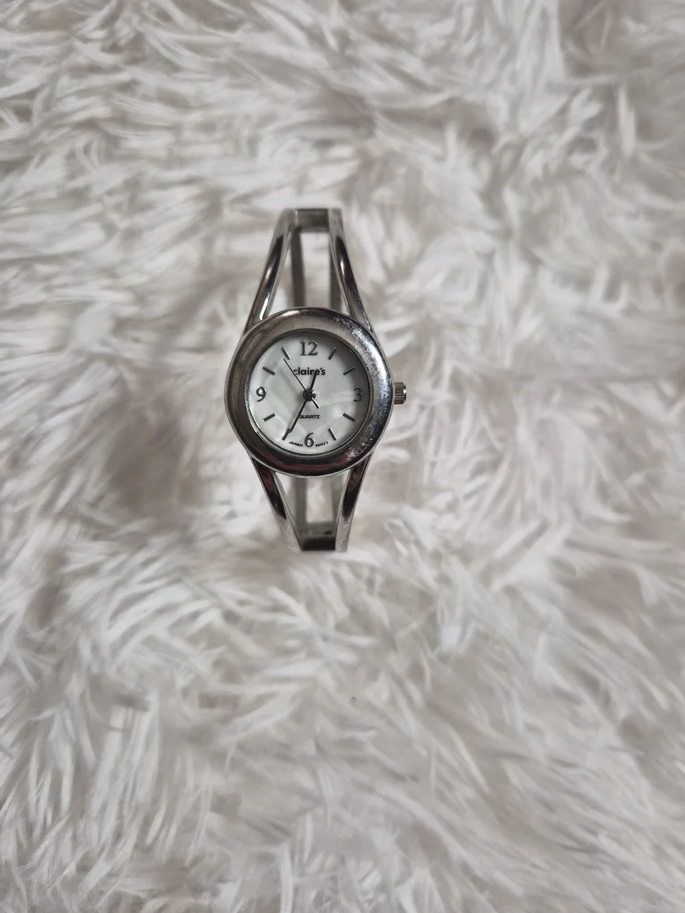 Vintage Y2K Claire's Watch Silver Tone Hinge Bracelet Style Hinged Round Face